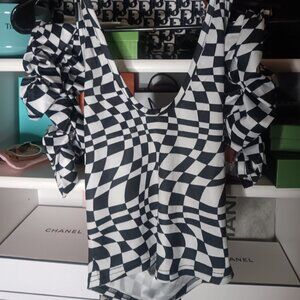 SHEIN CHECKERED TANK TOP WITH REMOVABLE SLEEVES